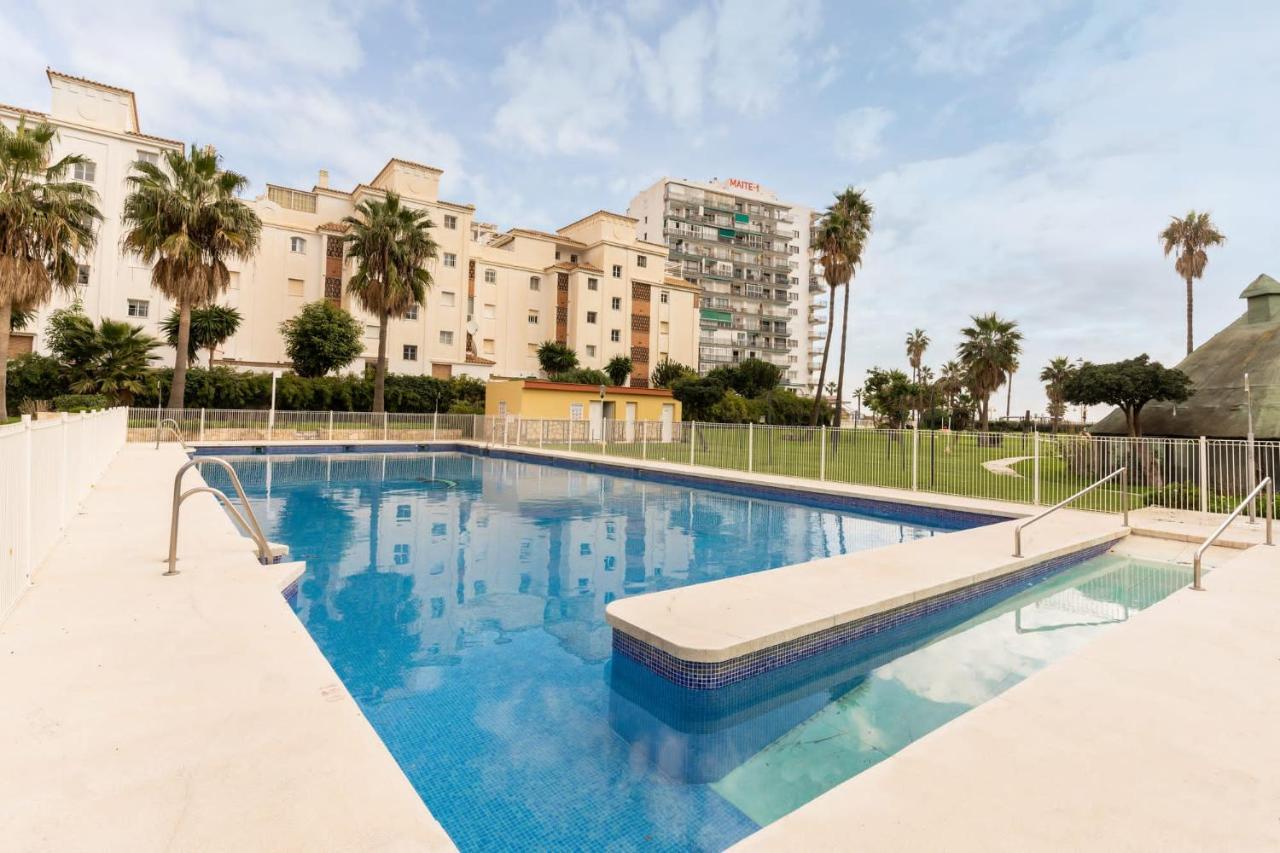 Appartement Mi Casa De La Playa -Estudio Frente Al Mar- à Benalmádena Extérieur photo